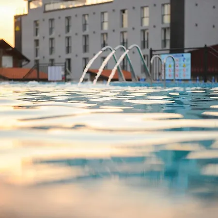Szálloda Garni Hollywoodland Wellness & Aquapark Belgrád