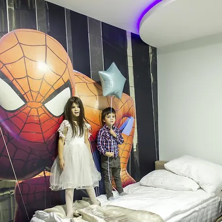Garni Hollywoodland Wellness & Aquapark 4* Belgrád