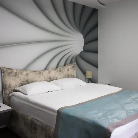 Garni Hollywoodland Wellness & Aquapark Belgrado